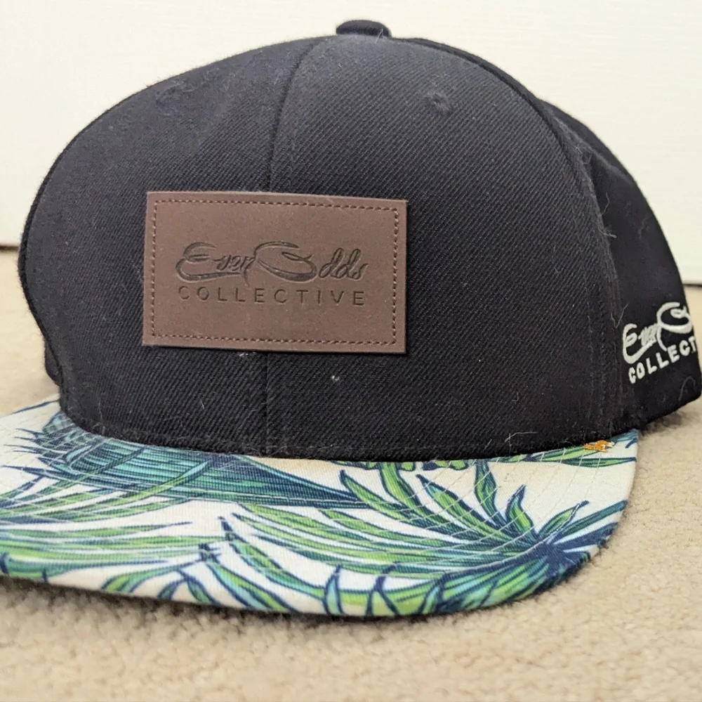 Snapback 6 Panel Hat - Picture 2 of 7